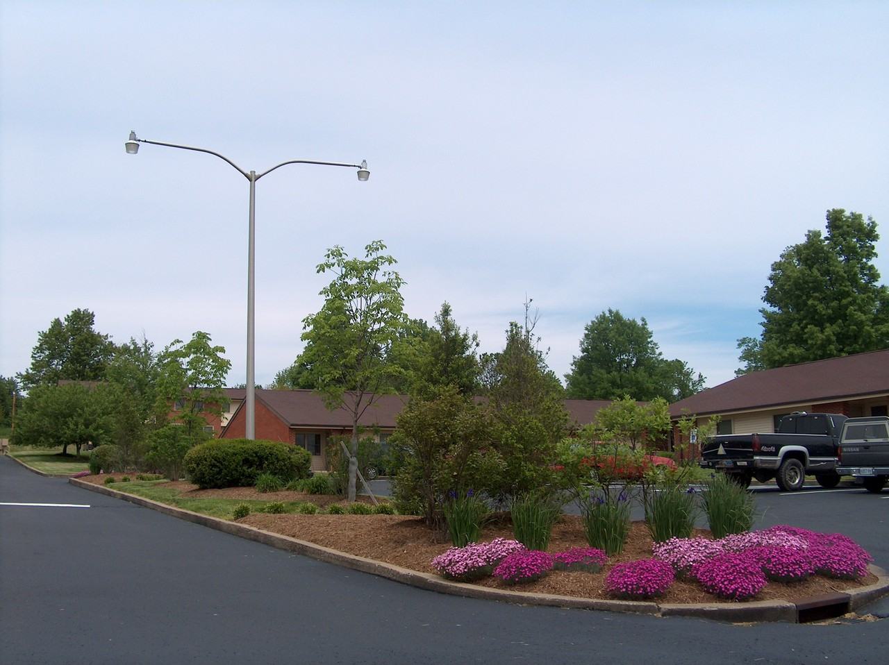 Williamsburg Terrace Apartments 101 Williamsburg Terrace, Paris, KY