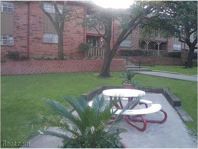 Royal Arms Apartments 2811 Custer Pkwy, Richardson, TX 75080 Zumper