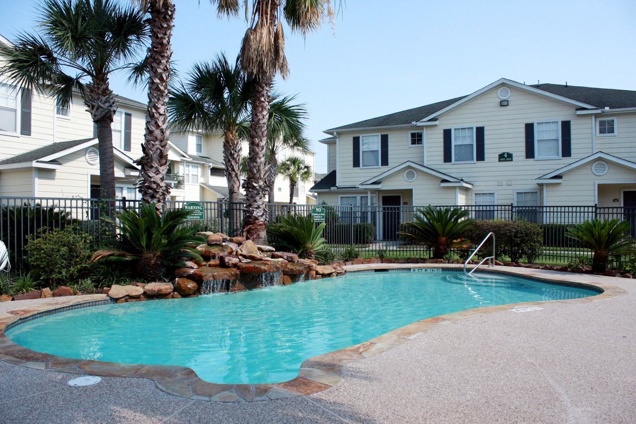 Chateaux Normandie Apartments 333 Normandy St, Houston, TX 77015 Zumper