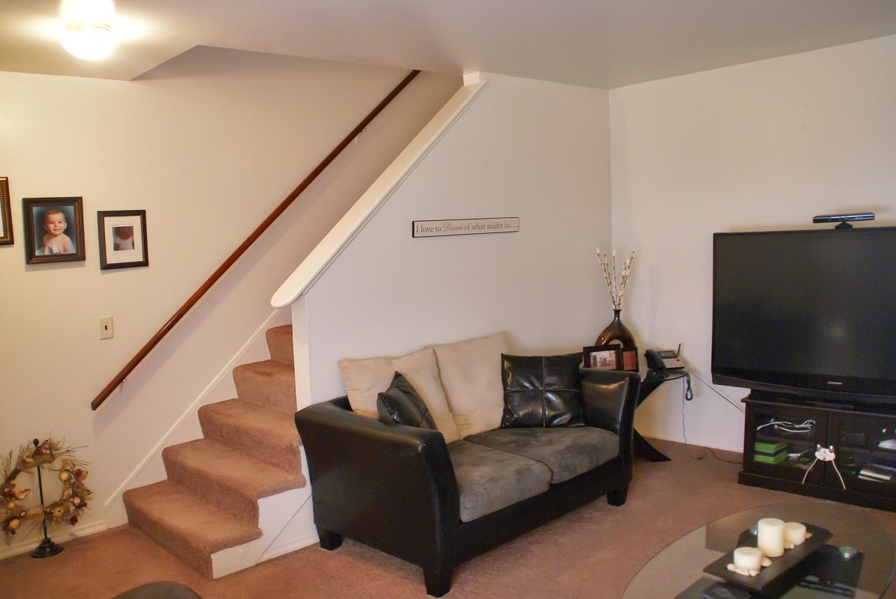 Kingsbrooke Townhomes Apartments 3200 Kingsbrooke Dr, Jackson, MI