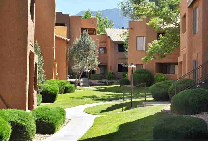 La Mirage Apartments 10700 Academy Rd NE, Albuquerque, NM 87111 Zumper