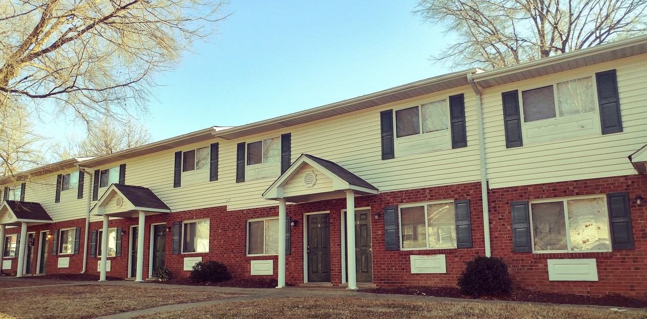 Parkview Apartments 2308 Apache St, Greensboro, NC 27401 Zumper