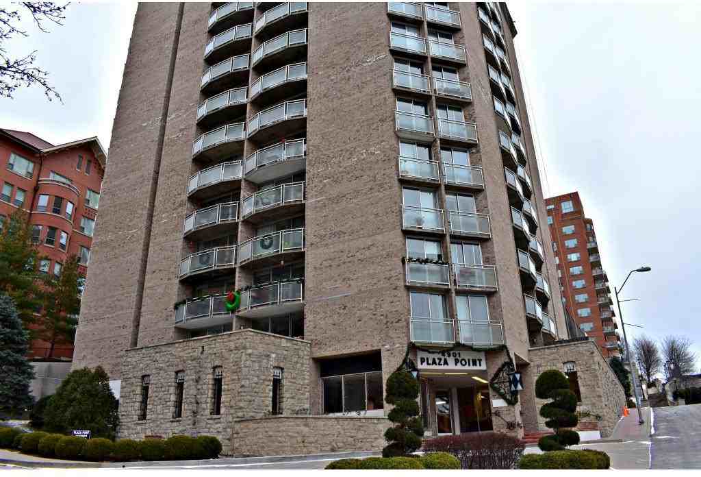 Plaza Point Apartments 4901 Wornall Rd, Kansas City, MO 64112 Zumper