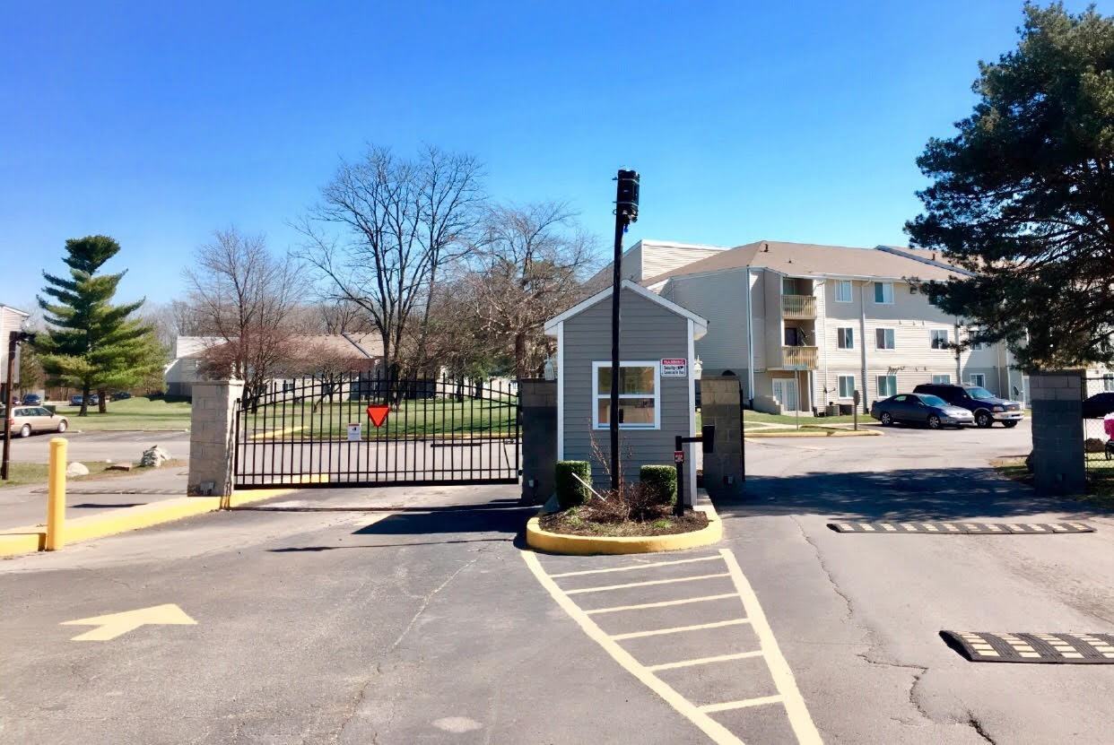 La Joya Apartments 4514 Candletree Cir, Indianapolis, IN 46254 Zumper