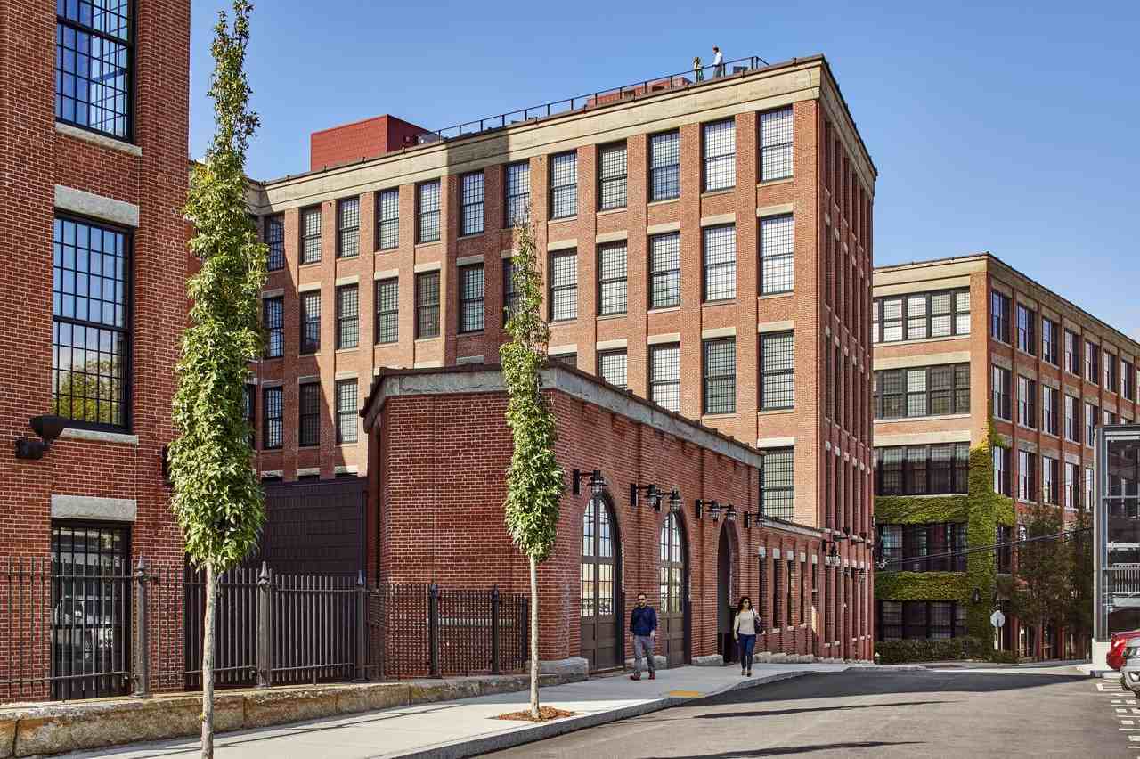 The Promenade (located at the Foundry) Apartments 255 Promenade St