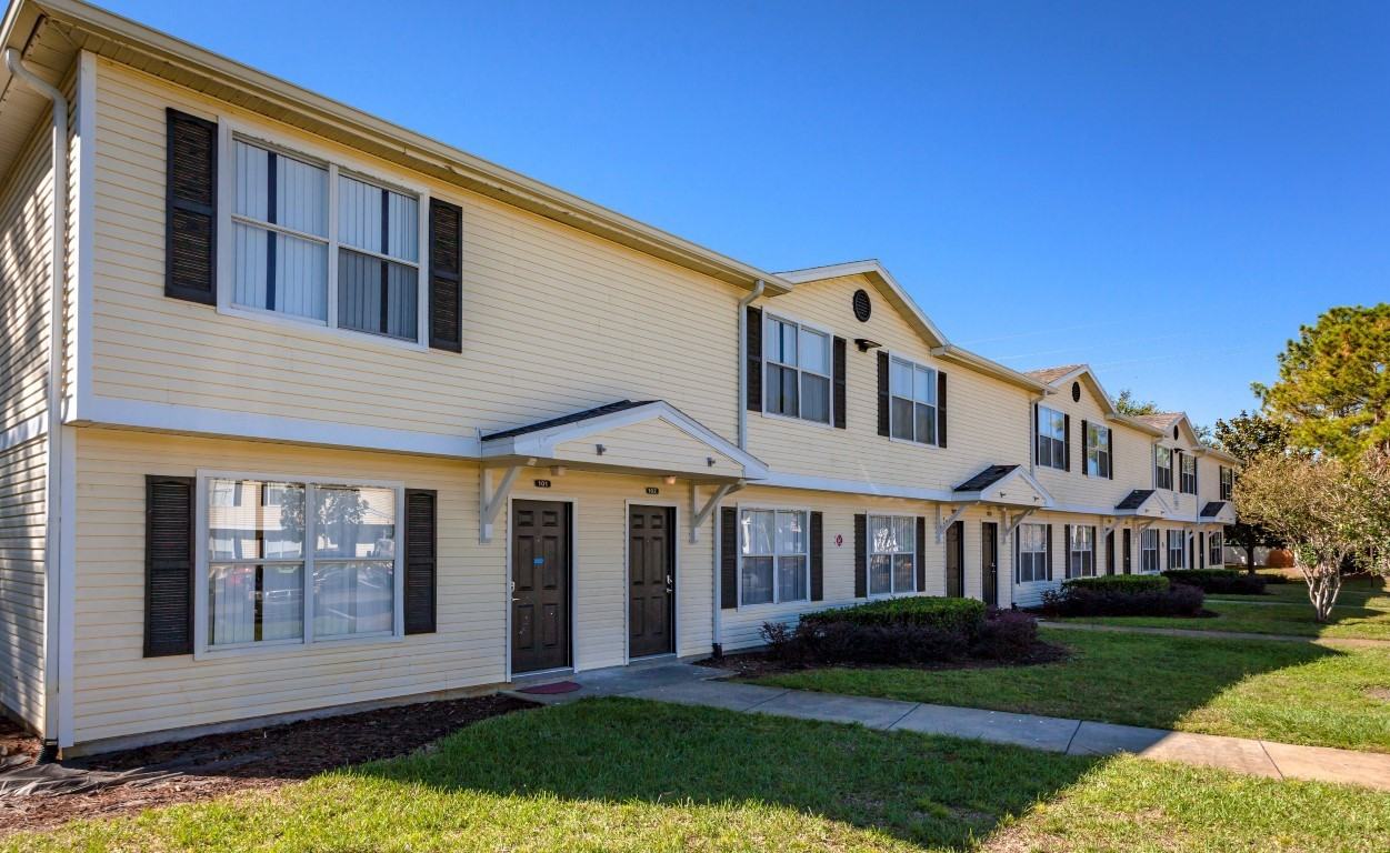 Landon Trace Townhomes Apartments 1813 Buchanan Bay Cir, Orlando, FL