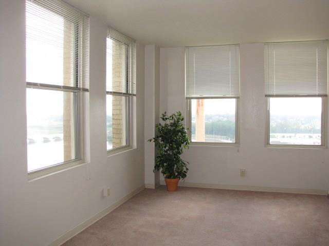 Riverfront Apartments 245 N Summit St, Toledo, OH 43604 Zumper