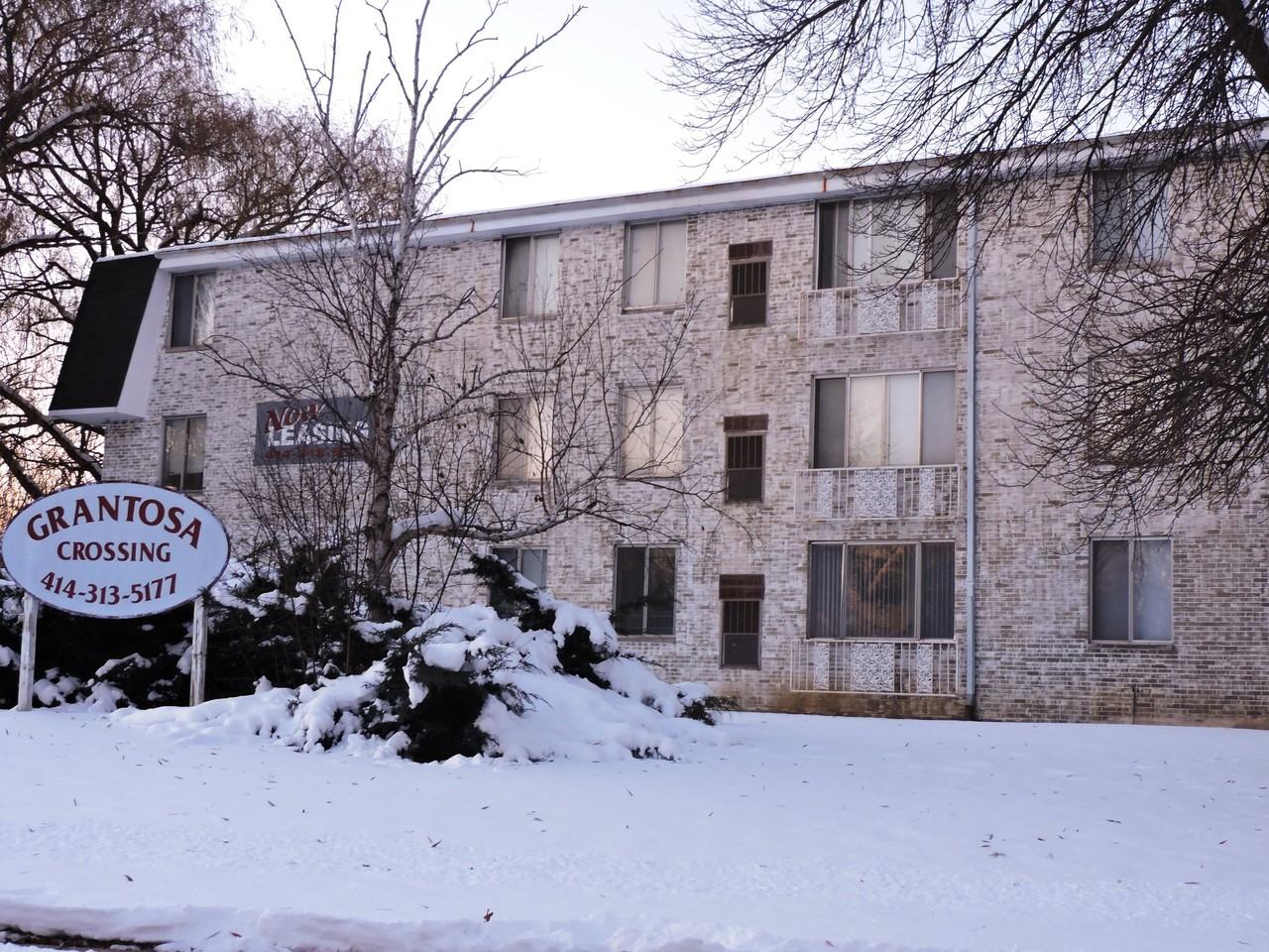 Grantosa Crossing Apartments 4335 N 104th St, Wauwatosa, WI 53222 Zumper