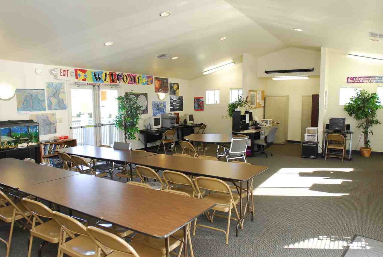 Antelope Ranch Apartments 7330 Watt Ave, North Highlands, CA 95660