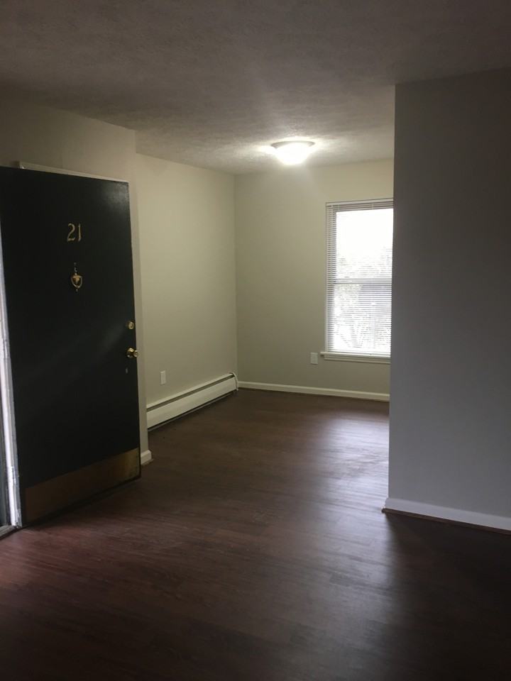 The Villages at Hikes Point Apartments 3712 Klondike Ln, Louisville