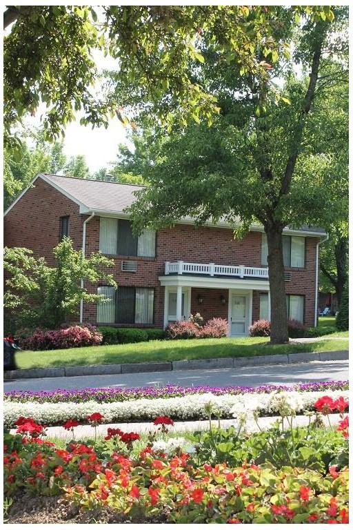 Hathaway Farms Townhomes Apartments 73 Barrett St, Northampton, MA