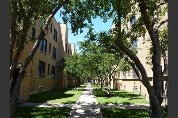 16171633 W Belmont Apartments 1623 W Belmont Ave, Chicago, IL 60657