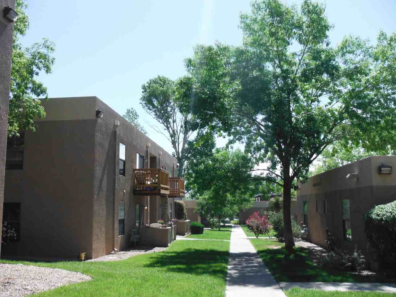 Vista Grande Apartments 4101 Meadowlark Ln SE, Rio Rancho, NM 87124