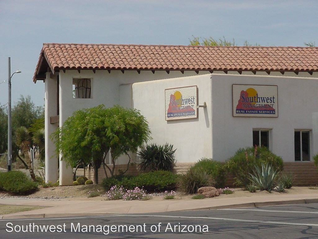 Southwest Mgmt Trust 1 400 S. Main Street Apartments 400 S Main St