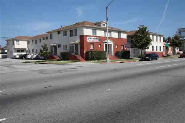 Crenshaw One Apartments 5925 Crenshaw Blvd, Los Angeles, CA 90043