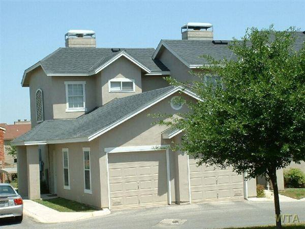 Larkspur Drive at West Avenue Apartments West Ave, San Antonio, TX