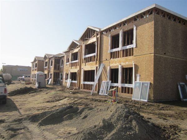 Kendrea Place Apartments 1050 Kendrea Place, Bakersfield, CA 93250