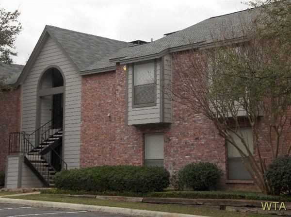 Fredericksburg Road at Prue Road Apartments Fredericksburg Rd, San