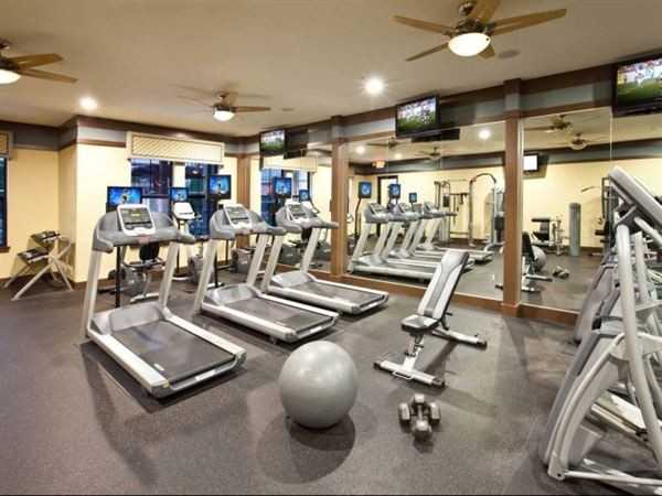 Hwy 285, Shopping, Buckhead Apartments in Lindridge Martin Manor