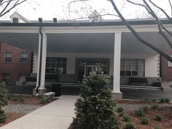 Kenwood Place Condominiums Apartments in Bethesda, MD 20816 Zumper