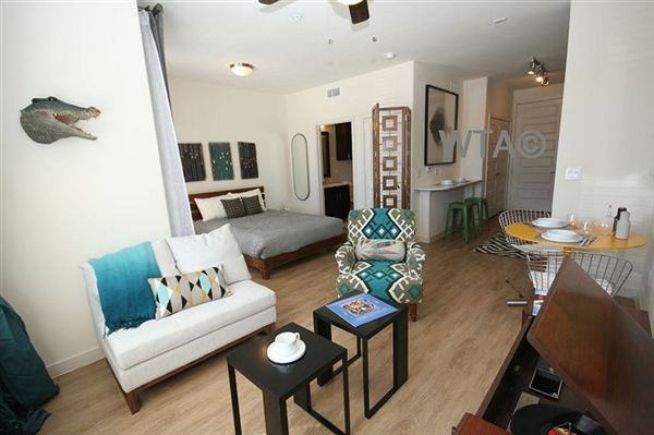 Manor Road & Airport Blvd Apartments Airport Blvd, Austin, TX 78722