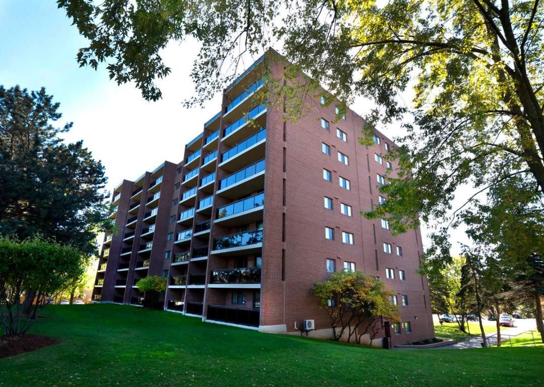 Avalon on Parkway Apartments for 100 Silvercreek Pkwy N