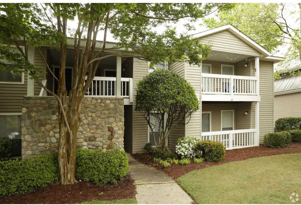 Arbors at Brookfield Apartments 782 E Butler Rd, Mauldin, SC 29662