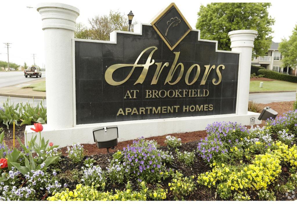 Arbors at Brookfield Apartments 782 E Butler Rd, Mauldin, SC 29662