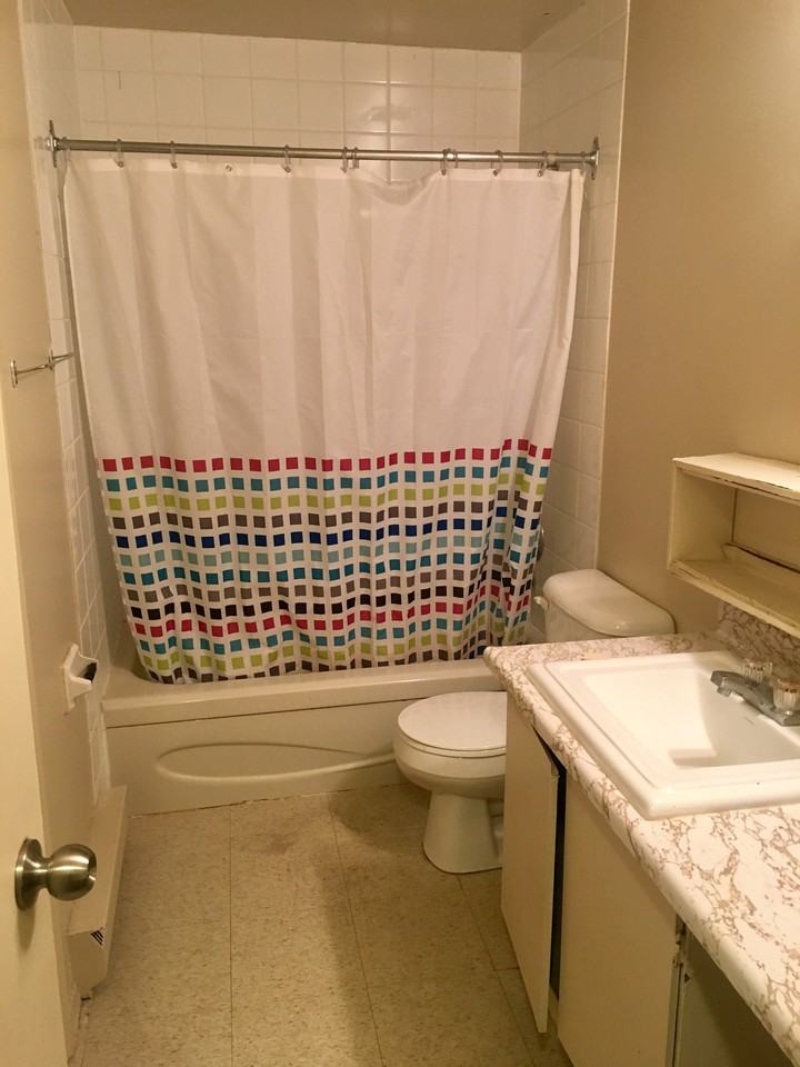 79113 Westmount Road North, Waterloo, ON N2L 5G5 4 Bedroom Apartment