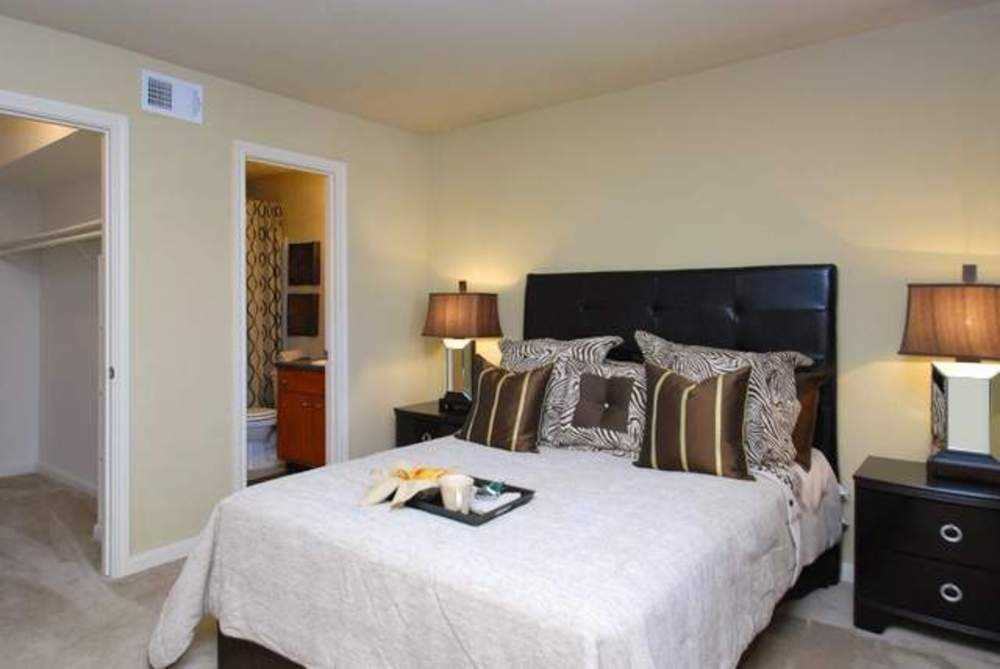 The lowest priced apartment rentals on the market in Eldridge/West