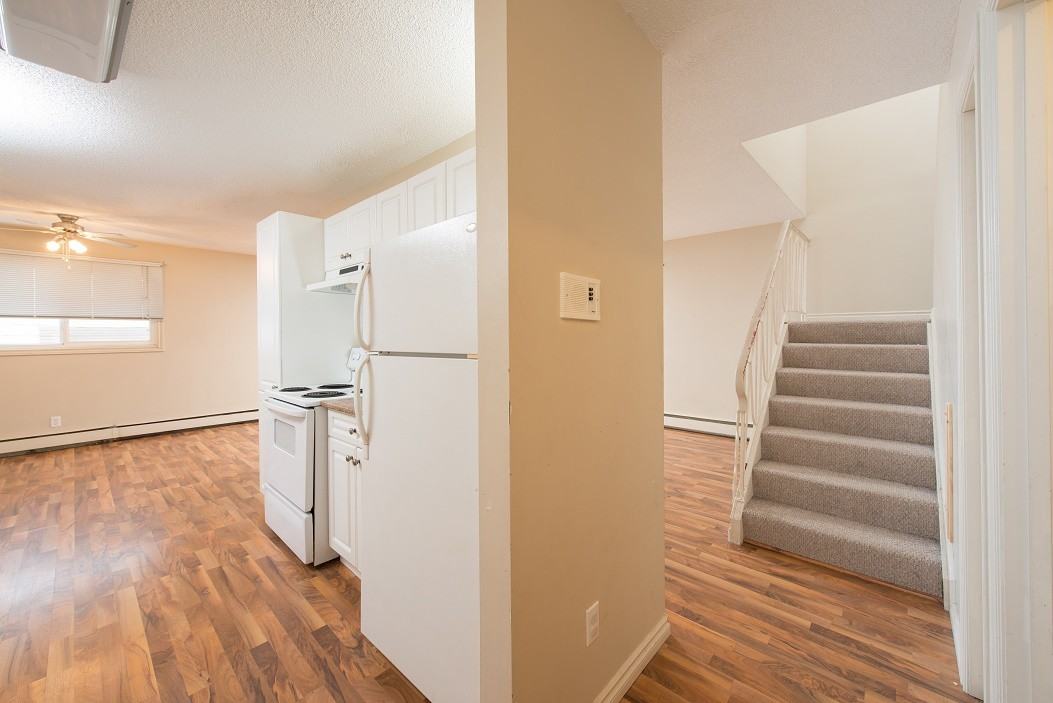 Pioneer Apartments 9909 101 St, Fort Saskatchewan, AB T8L 1V6 Zumper