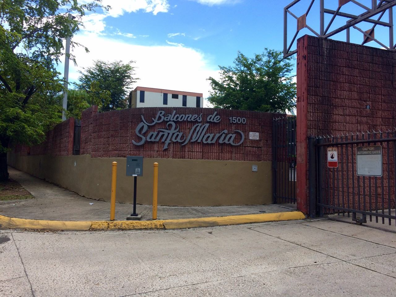 Balcones de Santa Maria, San Juan, PR 00921 3 Bedroom House for 850