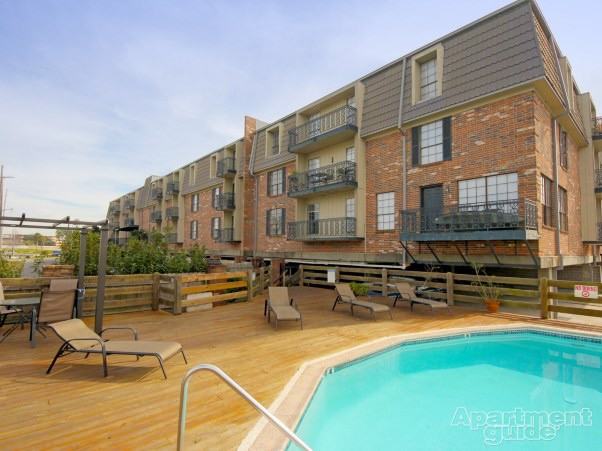 8600 Pontchartrain Boulevard Apartments 8600 Pontchartrain Blvd, New