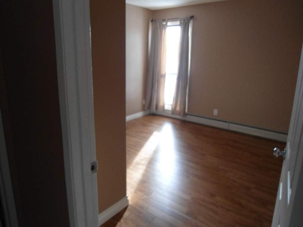 Saddleback Arms Apartments 2545 116 Street, Edmonton, AB T6J 3Z7 Zumper