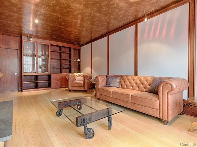 575 Chemin de la CôteSainteCatherine, Montréal, QC H2V 2C2 4 Bedroom