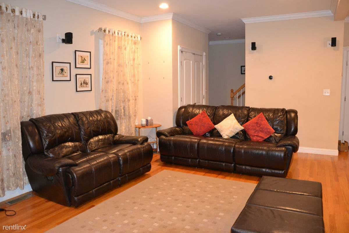 16 Barnard Rd Apartments in Cushing Square, Belmont, MA 02478 Zumper