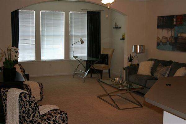 Building 82047 Apartments Gate Pkwy, Jacksonville, FL 32246 Zumper