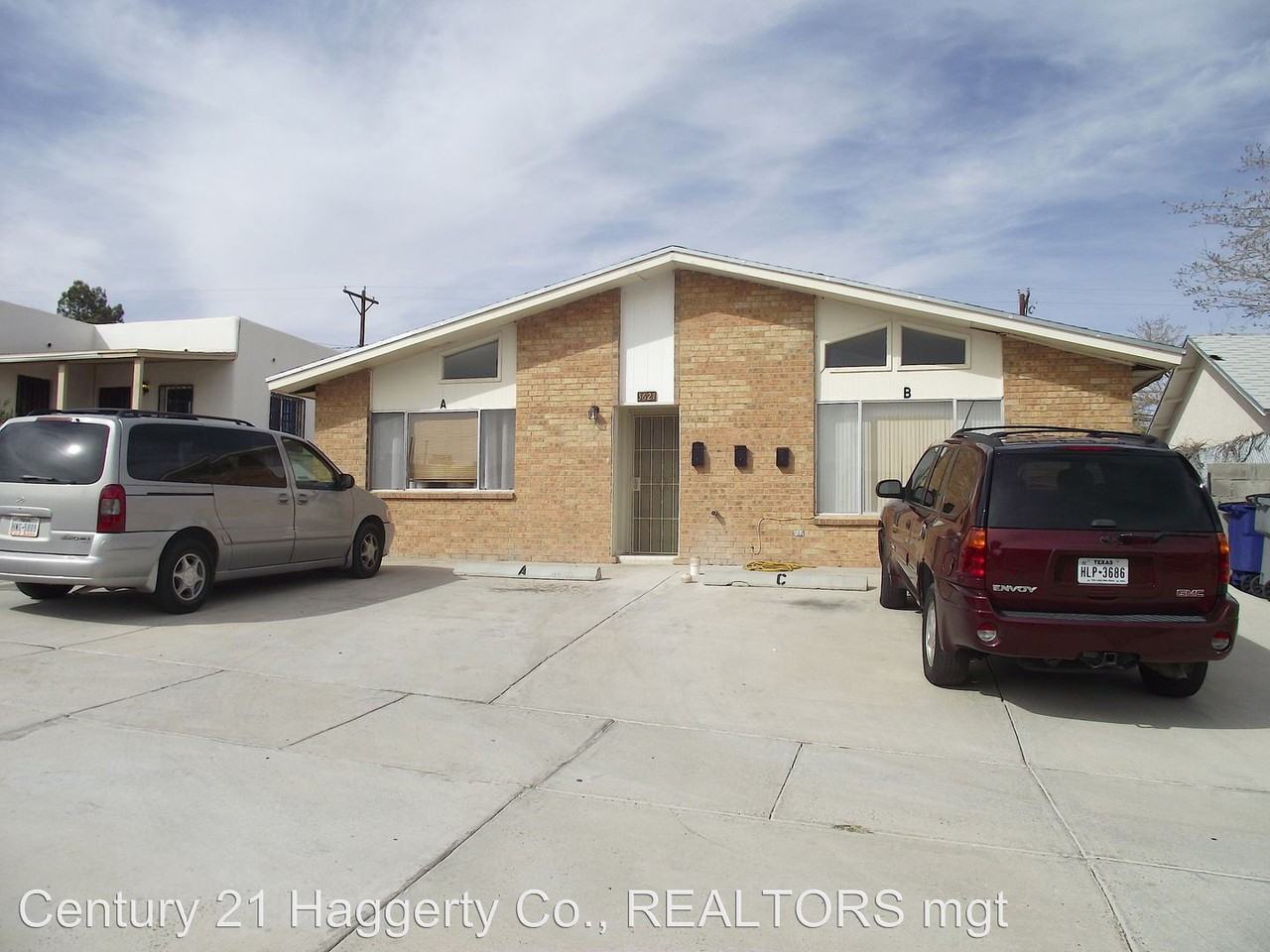 3621 Taylor Ave A, El Paso, TX 79930 Two bedroom house for rent 700