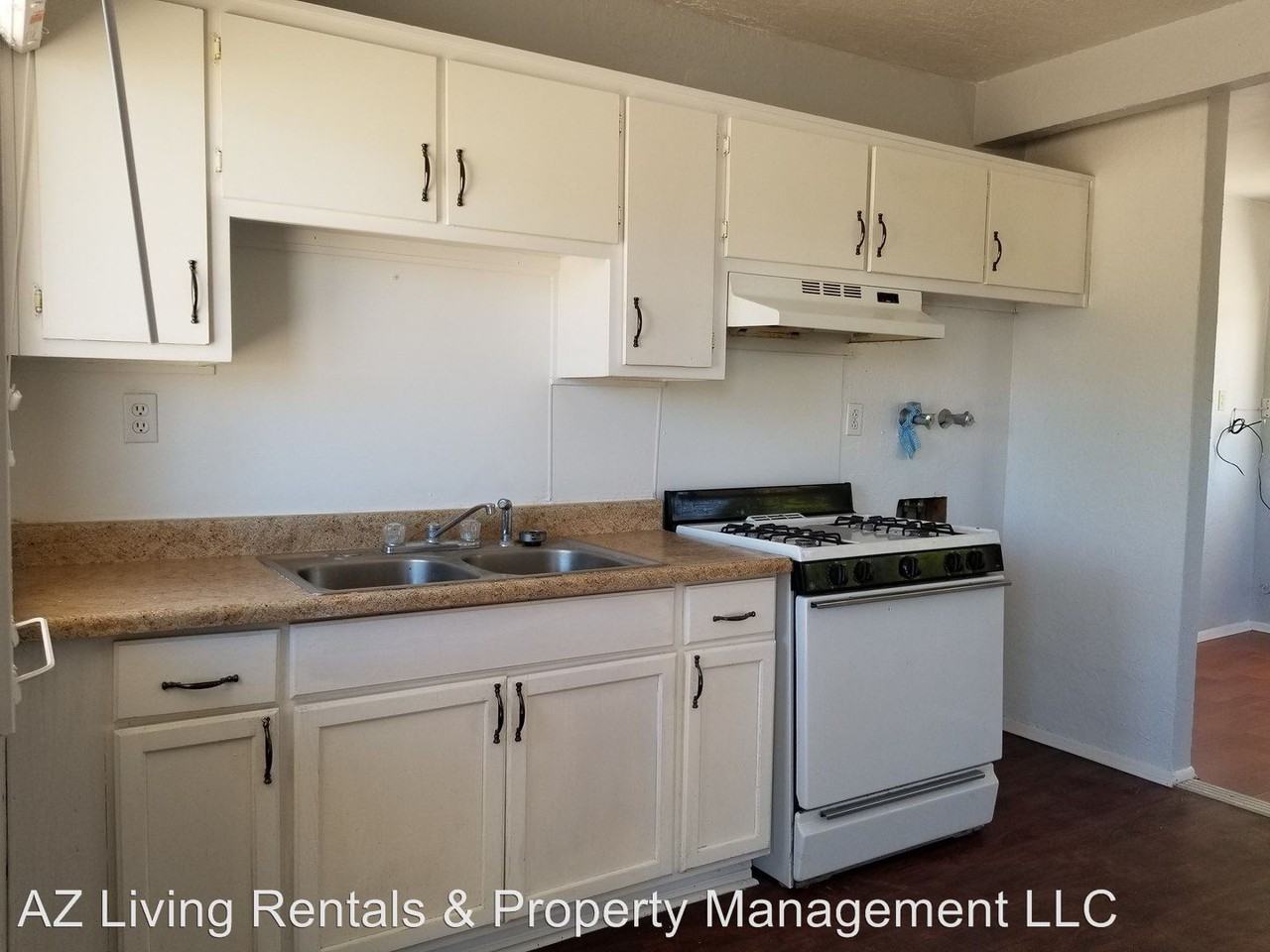 2122 Robinson Avenue Apartments 2122 Robinson Ave, Kingman, AZ 86401