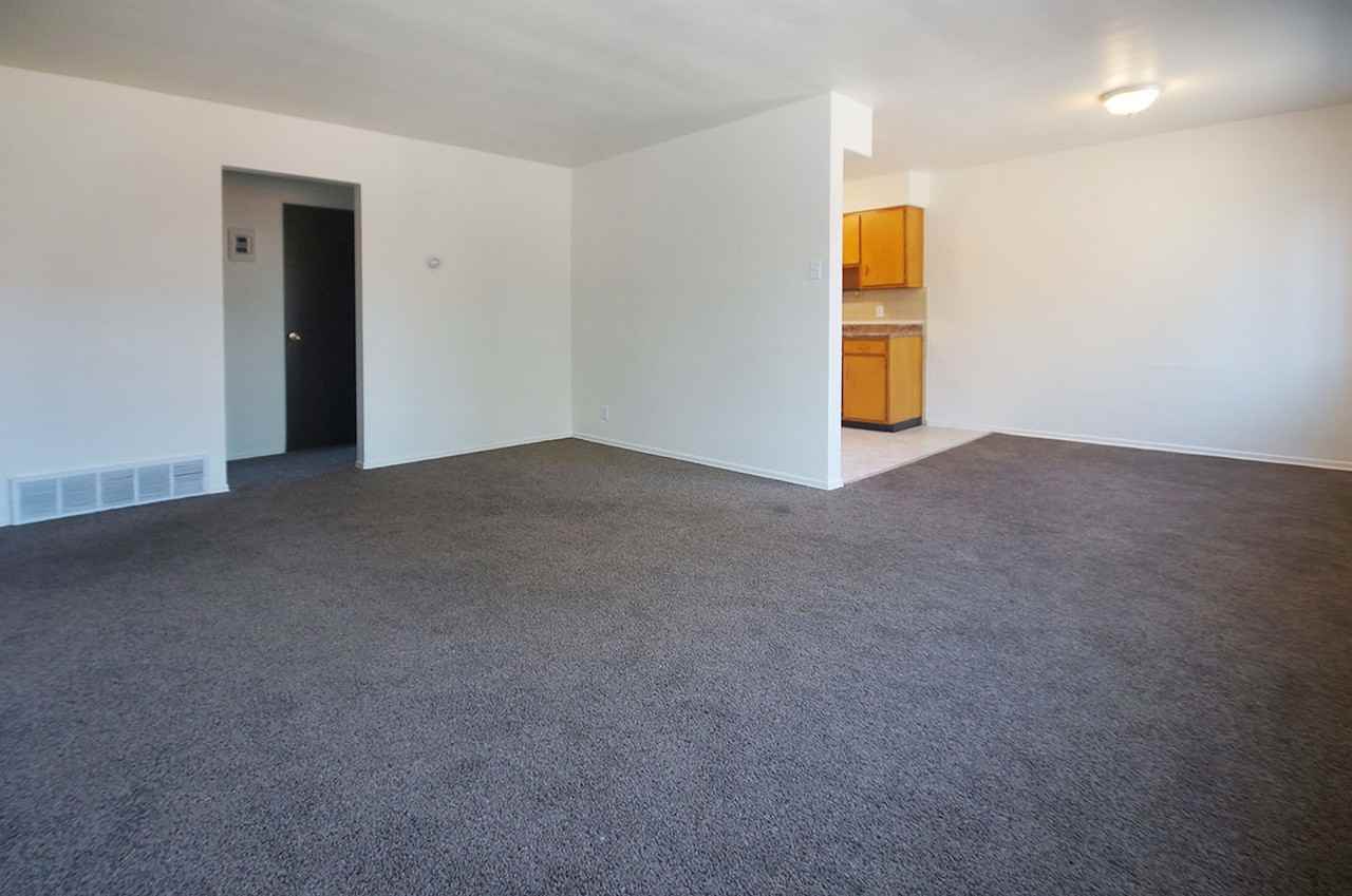 What will 600 rent you in Benton Park West, this month?