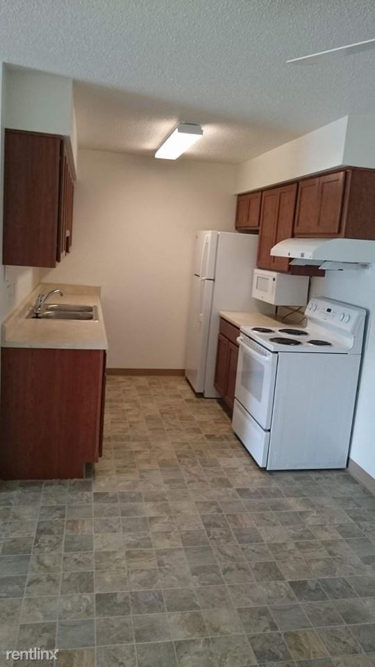 Lake Harbor Apartments 637 Petoskey Ave, Charlevoix, MI 49720 Zumper