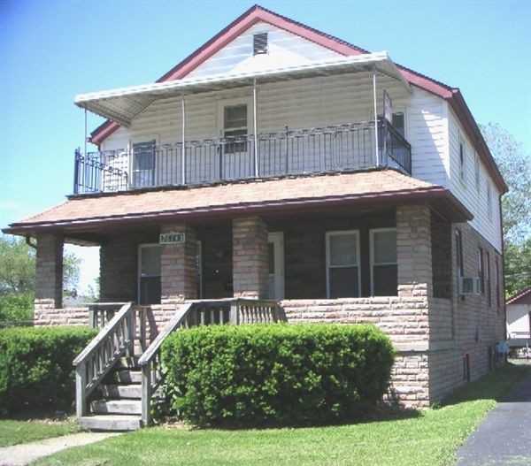 11 Mile and John R (Upper Flat) Apartments in Madison Heights, MI 48071 Zumper