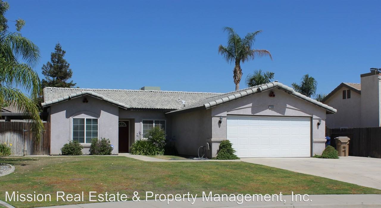 3008 Pinecreek Ct, Oildale, CA 93308 3 Bedroom House for Rent for