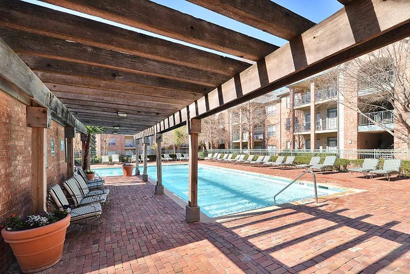 Oaks Hackberry Creek Apartments 6901 State Highway 161, Irving, TX