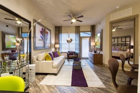 Pearl Washington Apartments 5454 Washington Ave, Houston, TX 77007