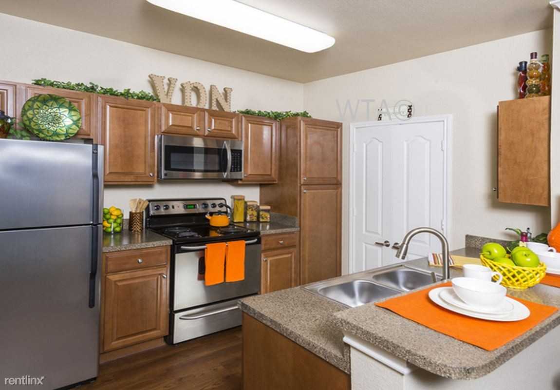 13000 VISTA DEL NORTE Apartments 13000 Vista Del Norte, San Antonio