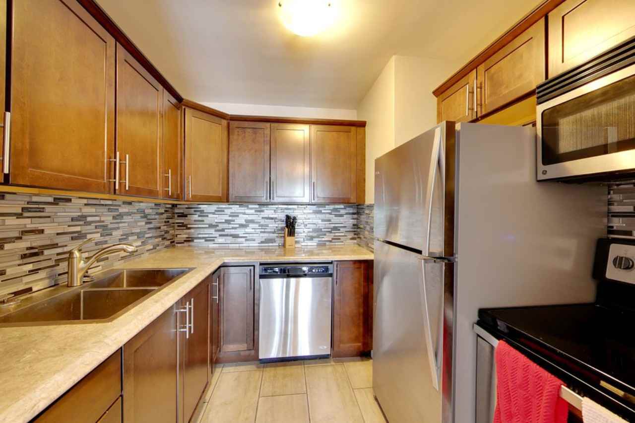 10 Derby Lane, Sarnia, ON N7T 4S4 1 Bedroom Apartment for Rent