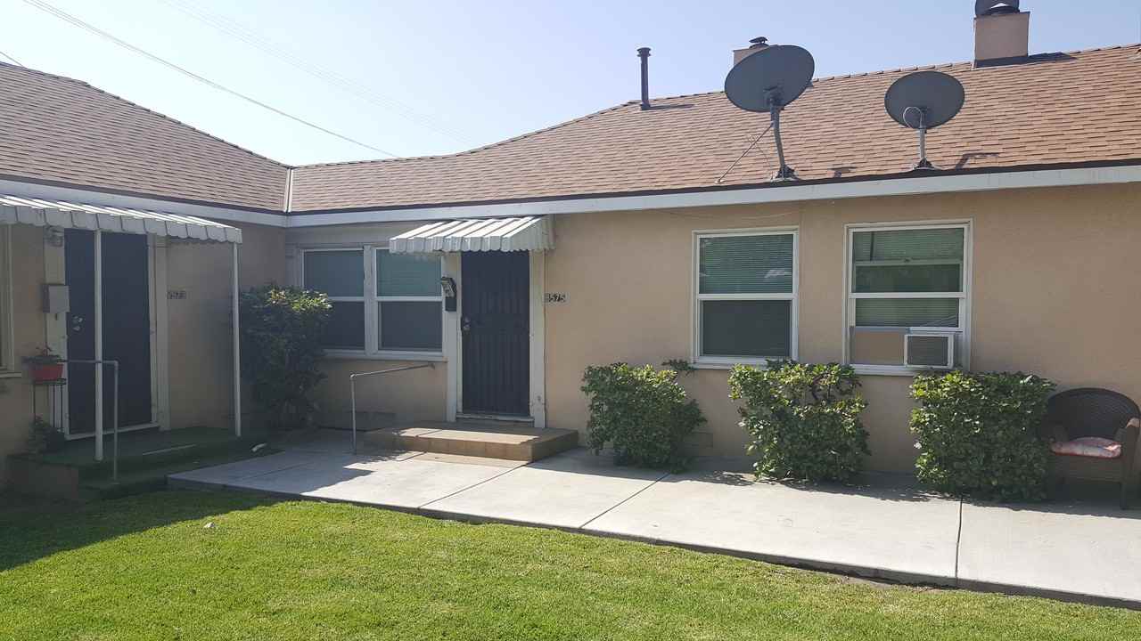 8575 Ave, Fontana, CA 92335 1 Bedroom House for Rent for 975