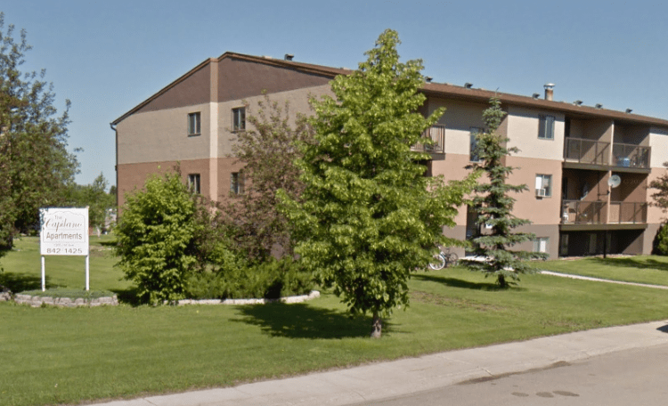 Capilano Apartments 551 13 St, Weyburn, SK S4H 2Y4 Zumper