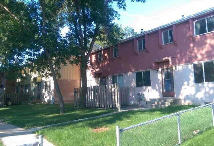 Greenwood Place Apartments 1610 Dewdney Ave E, Regina, SK S4N 4X8